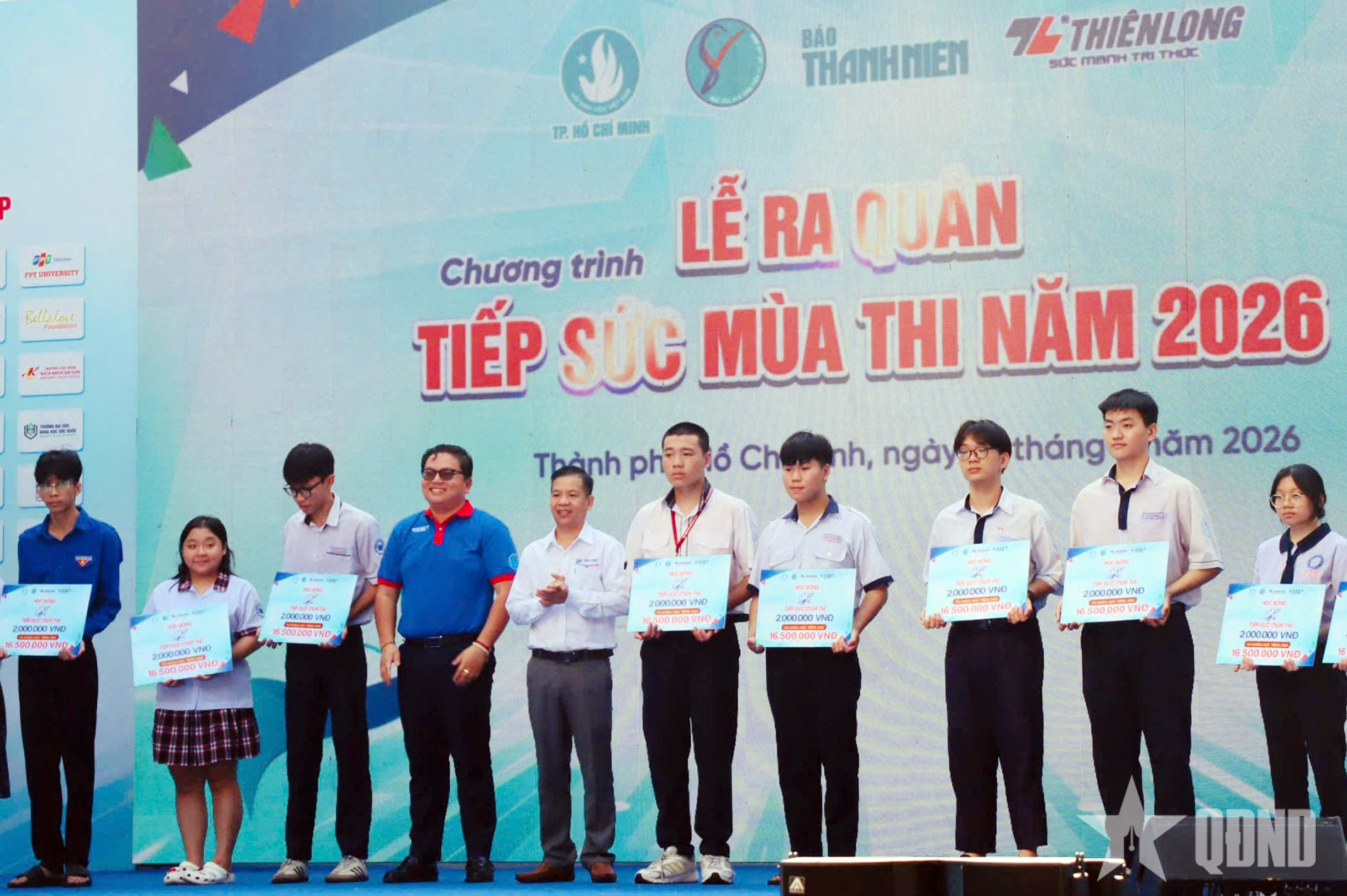 TP Hồ Chí Minh: Hơn 6.000 tình nguyện viên ra quân “Tiếp sức mùa thi” 